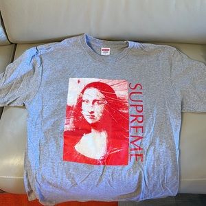 SUPREME Mona Lisa tee—perfect condition!